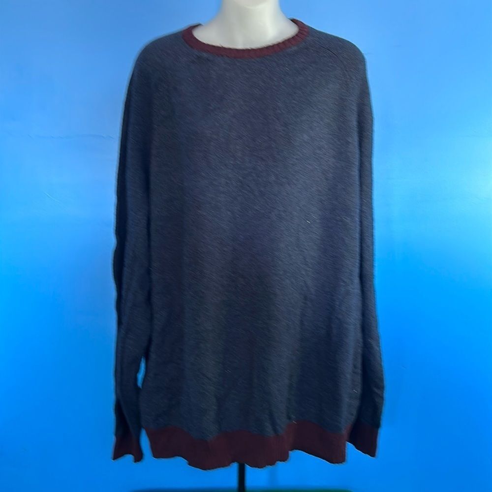 Old Navy Men's XXL Crew Neck Pullover Sweater Dark Blue Burgundy Edged Casual